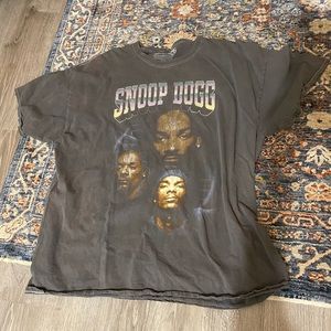 Urban Outfitters Snoop dog shirt